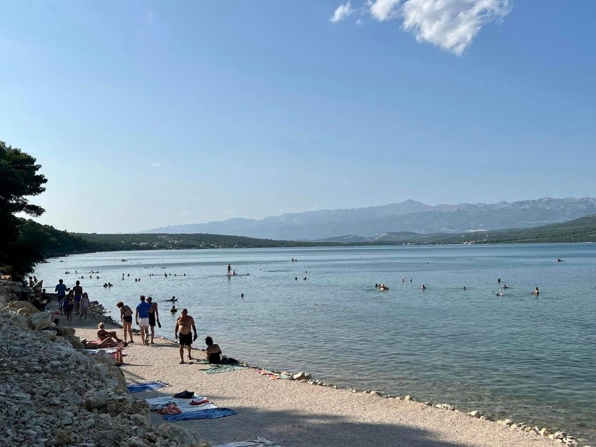 Apartmani Lidija Karin Donji Donji Karin Kültér fotó