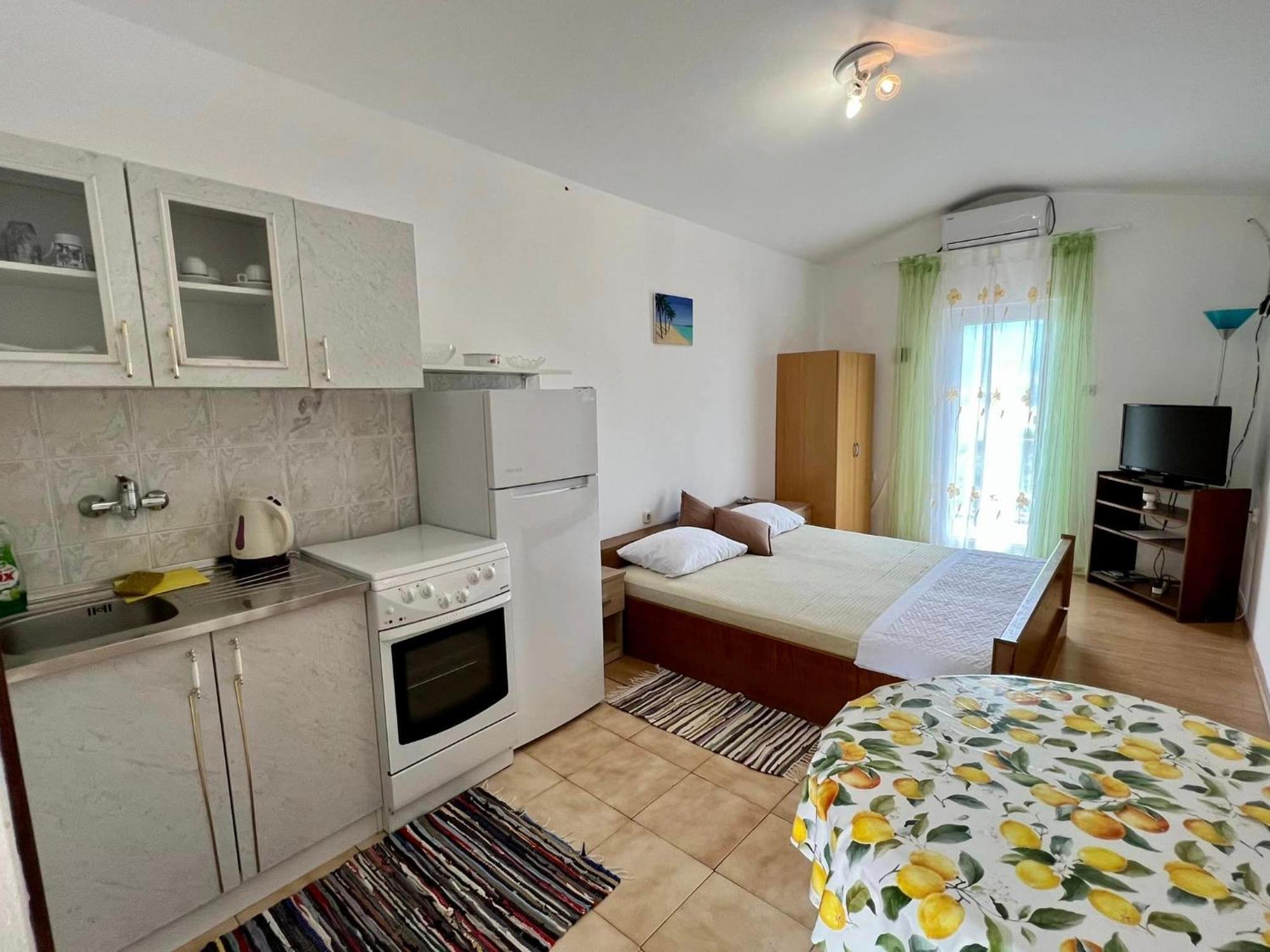 Apartmani Lidija Karin Donji Donji Karin Kültér fotó