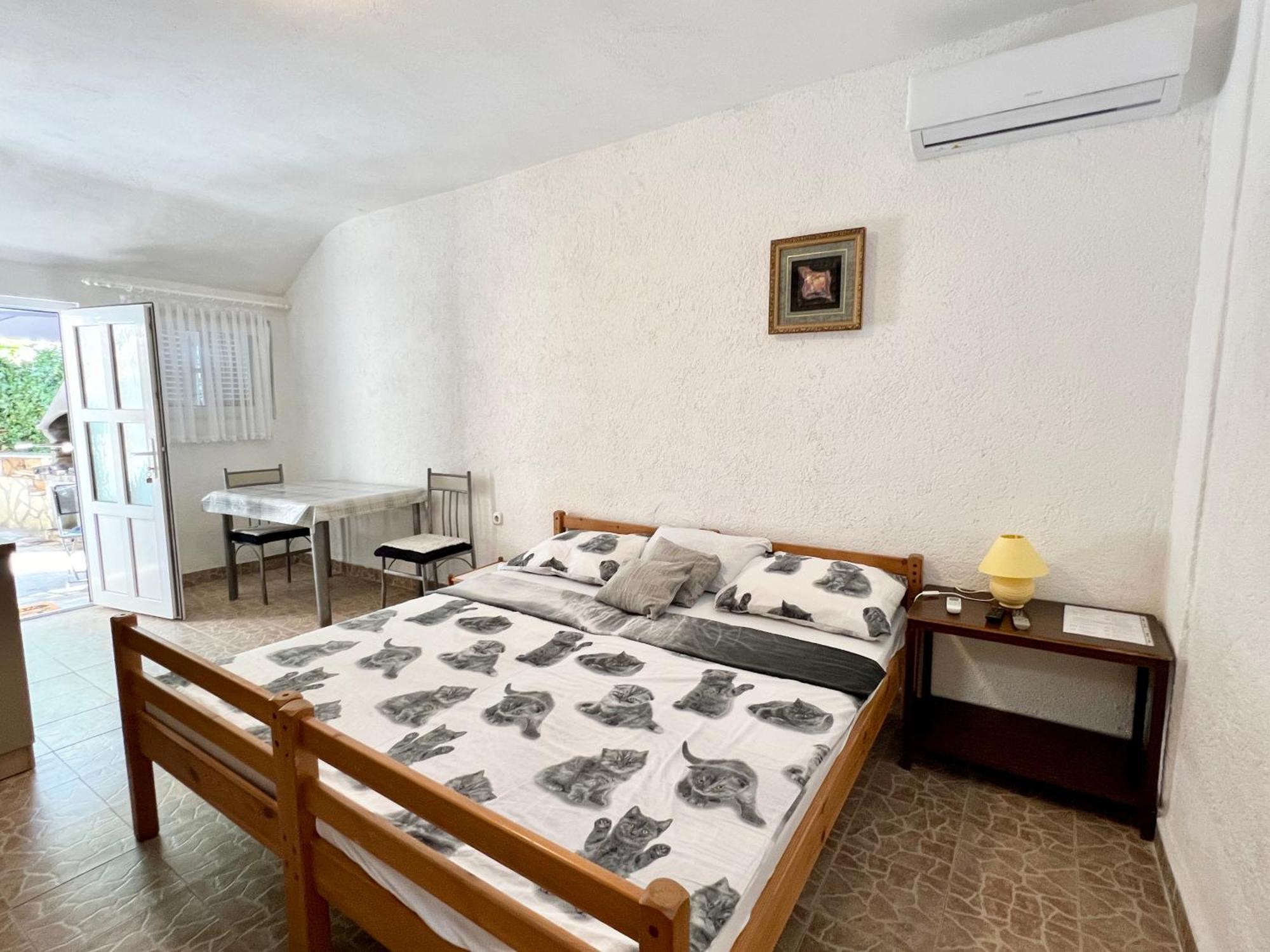 Apartmani Lidija Karin Donji Donji Karin Kültér fotó